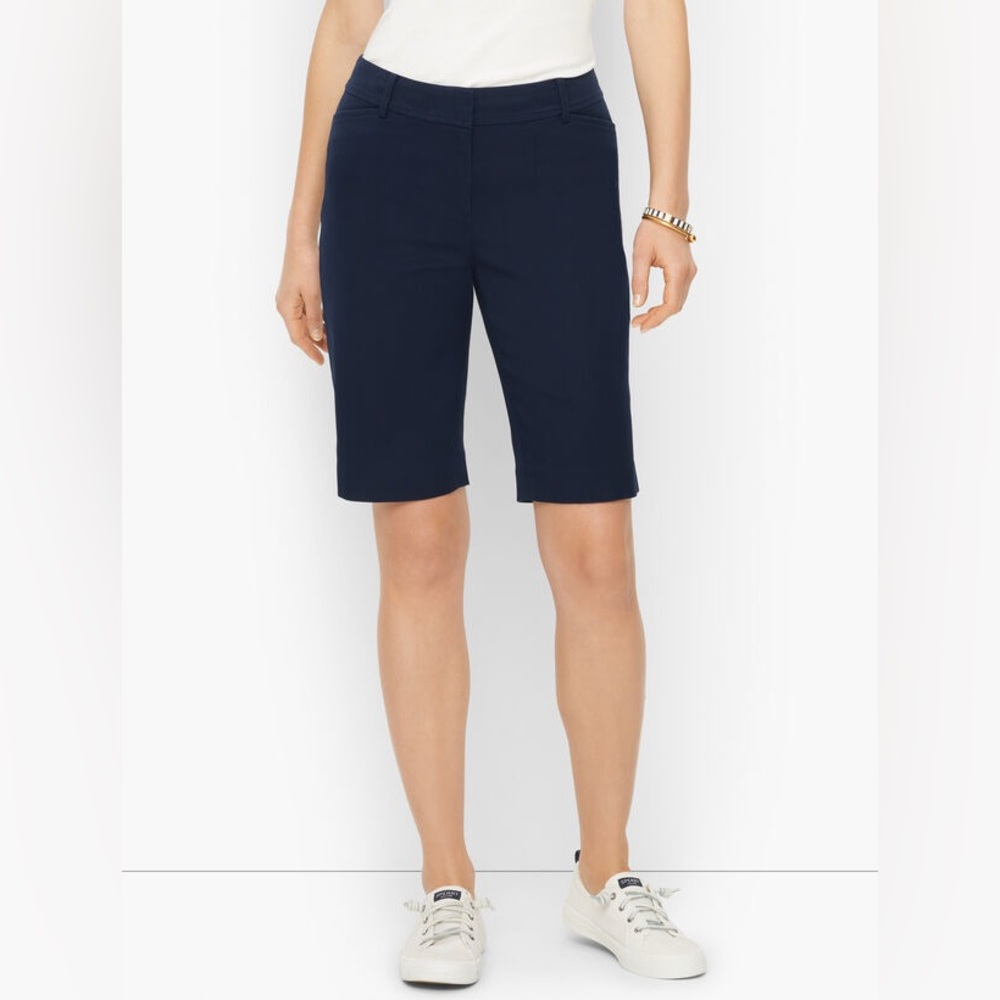 NWT Talbots 10.5” Classic Perfect Shorts in Navy Blue SZ 12 Country Club Casual